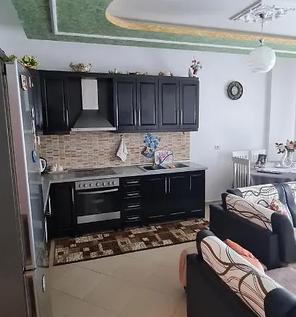 2+1 Apartament Near Bazzar Korce